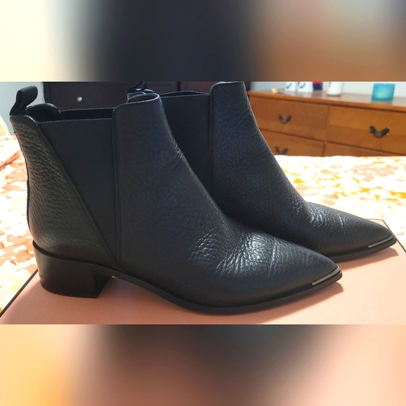 Acne Studios black pointed toe ankle booties - Picture 6 of 6